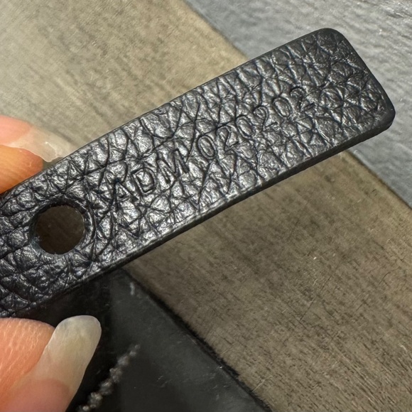 Goyard St. Louis PM Tote Bag - Picture 14 of 16